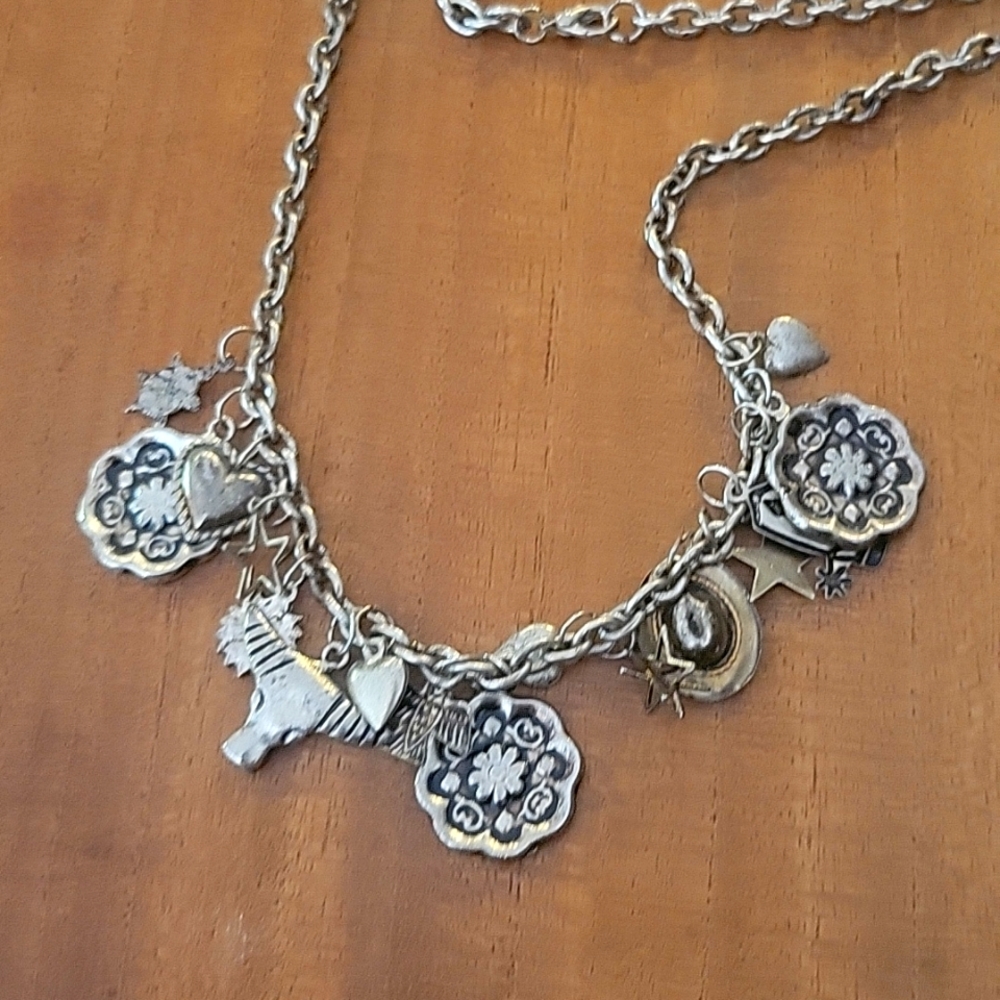 Western charm necklace - Picture 1 of 5